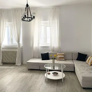 Apartamento White, Bucarest