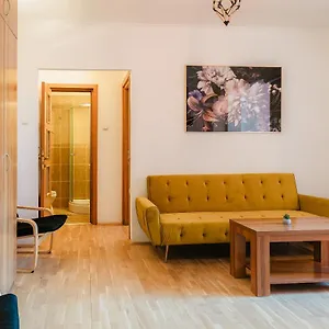 Apartamento Romanian Athenaeum 1br With Amazing View, Bucarest