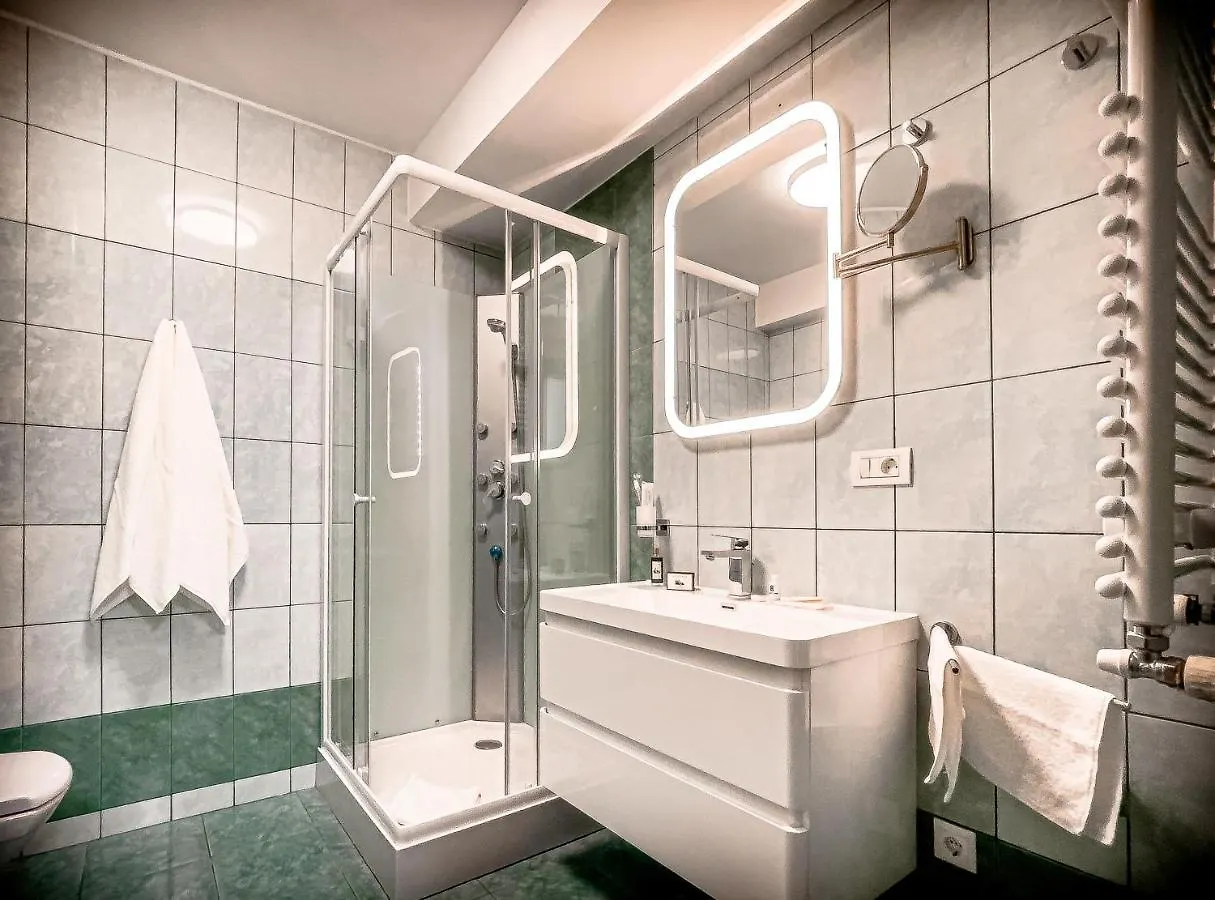 Shiro Appartement Boekarest Roemenië